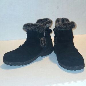 Khomba black Water Resistant Ankle Boots bootie  suede leather 7M winter